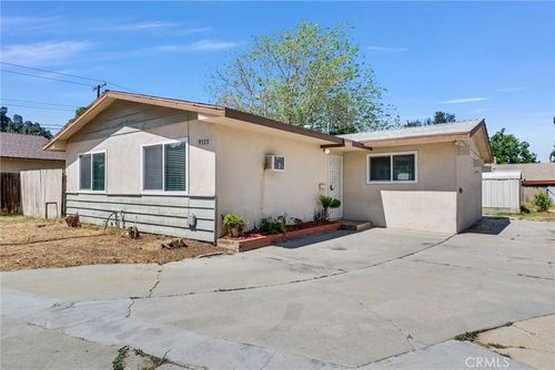 9323 Sage Avenue, Riverside, CA, 92503 | Card Image