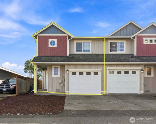 a-4036 S Warner St, Tacoma, WA, 98409-4699 | Card Image