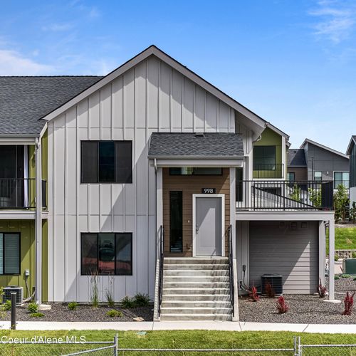 1229 E Millworx Loop, Post Falls, ID, 83854-8595 | Card Image