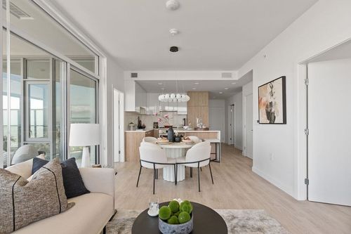 1707-7728 Park Cres, Burnaby, BC, V3N0J8 | Card Image