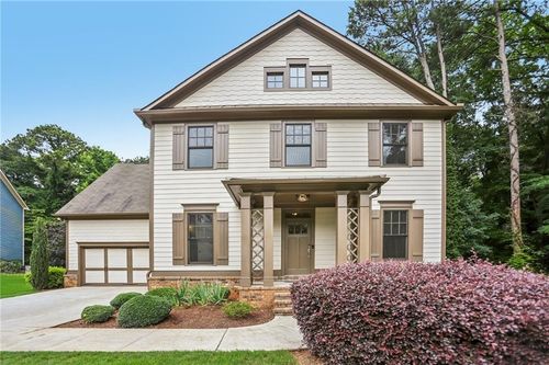 555 Glenaire Walk Se, Atlanta, GA, 30316-2731 | Card Image