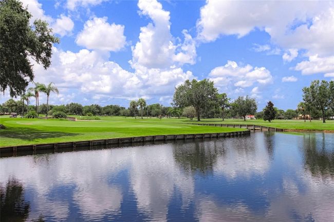 7640 - 5933 Clubside Dr, Condo with 2 bedrooms, 2 bathrooms and null parking in SARASOTA FL | Image 43