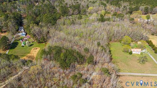 17 Pine Reach, Kilmarnock, VA, 22482 | Card Image