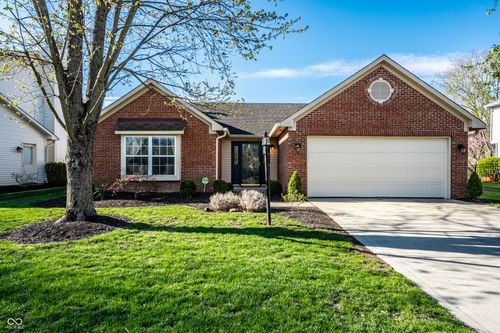6531 Duck Pond Dr, Fishers, IN, 46038-4633 | Card Image