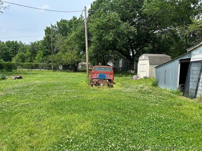 917 S C Street, Home with 2 bedrooms, 1 bathrooms and null parking in Muskogee OK | Image 3