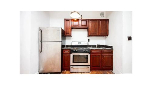 3b-352 Lafayette Ave, Brooklyn, NY, 11238-1371 | Card Image