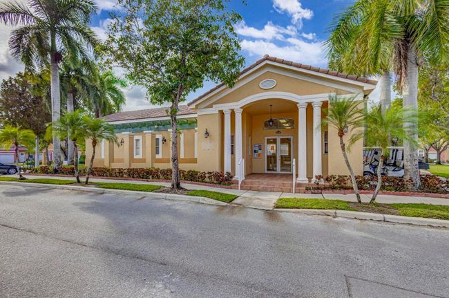 2148 Shoma Drive, Townhouse with 3 bedrooms, 3 bathrooms and null parking in Royal Palm Beach FL | Image 27