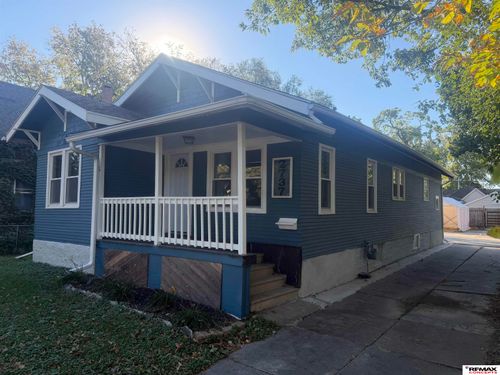 2737 E Street, Lincoln, NE, 68510 | Card Image