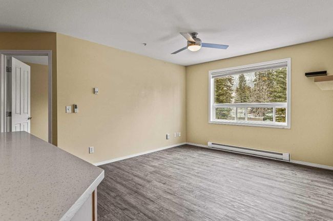 203 - 180 Kananaskis Way, Home with 2 bedrooms, 1 bathrooms and 1 parking in Canmore AB | Image 4