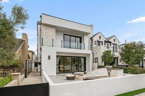 508 Marigold Ave, Corona del Mar, CA, 92625-2407 | Card Image