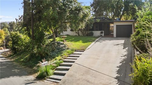 1872 Arroyo Dr, Riverside, CA, 92506-1605 | Card Image