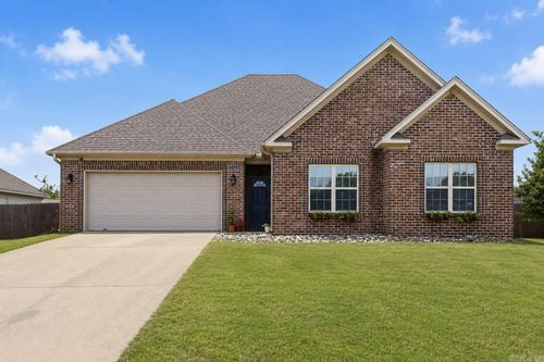 2301 Pleasant Forest Drive, Benton, AR, 72015 | Card Image