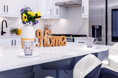 836 Macintosh St, Coquitlam, BC, V3J4Z2 | Card Image