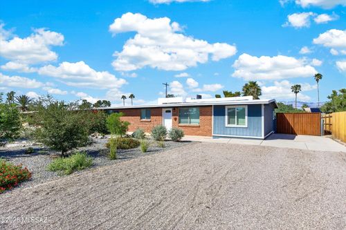 6909 E Cll Neptuno, Tucson, AZ, 85710 | Card Image