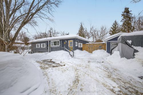 860 Adams Rd, Innisfil, ON, L9S4E1 | Card Image