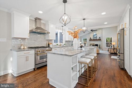 3 Ashleaf Ct, Hockessin, DE, 19707-9200 | Card Image