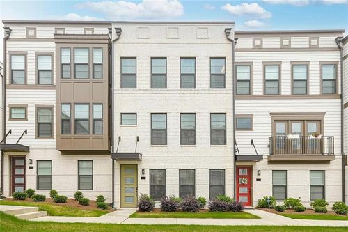 2048 Holtz Ln, Atlanta, GA, 30318-9306 | Card Image