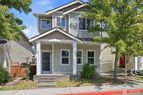 8714 Oslo Ln Ne, Lacey, WA, 98516-6402 | Card Image