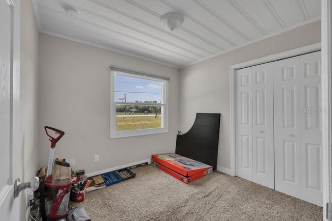 11015 S County Road 39, House other with 4 bedrooms, 2 bathrooms and null parking in Lithia FL | Image 26