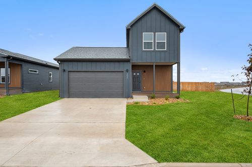 2025 Applewood Drive, Lockhart, TX, 78644 | Card Image