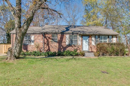 108 Donelsonwood Dr, Nashville, TN, 37214-2910 | Card Image