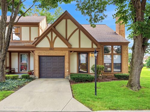 2821 Ashton Court, Westchester, IL, 60154 | Card Image