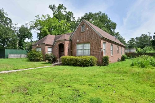 1300 W 28th Ave, Pine Bluff, AR, 71603-5365 | Card Image