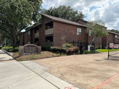apt-609-3150 Walnut Bend Ln, Houston, TX, 77042-4763 | Card Image