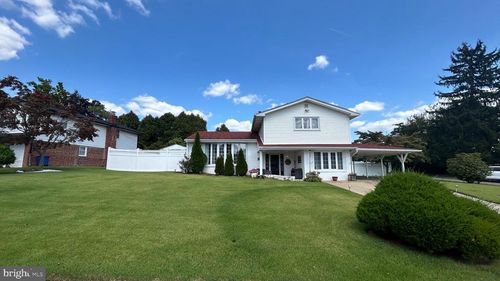 121 Kingfield Rd, PHILADELPHIA, PA, 19115-4025 | Card Image