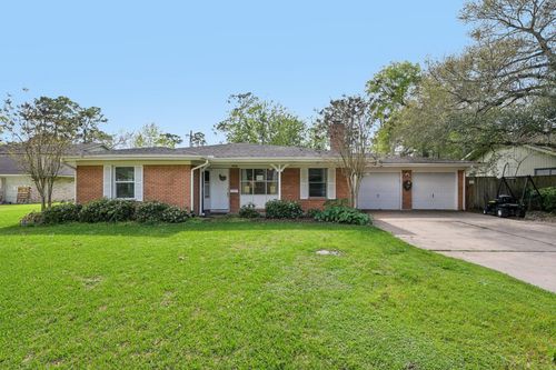 3036 Crest Dr, Dickinson, TX, 77539-4409 | Card Image