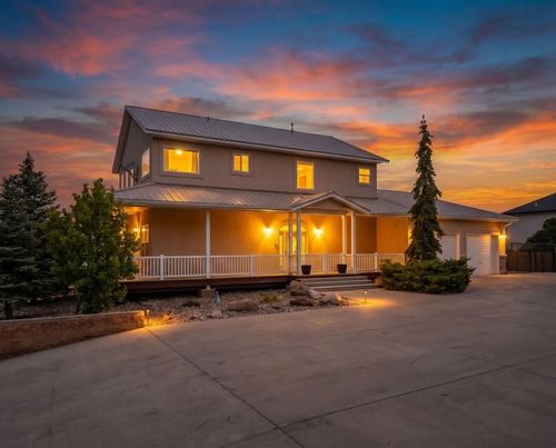2358 Stout Rdg, Duck Creek Village, UT, 84762 | Card Image