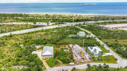 205 Stingray Ln, Port St. Joe, FL, 32456-4040 | Card Image