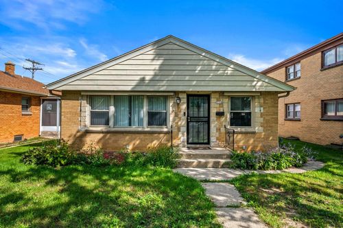5168 N 68th St, Milwaukee, WI, 53218-3908 | Card Image