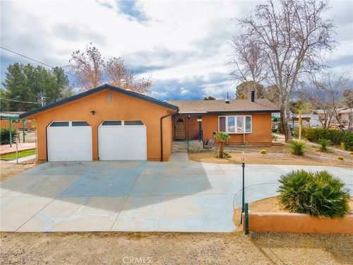 13134 E Avenue V13, Pearblossom, CA, 93553 | Card Image