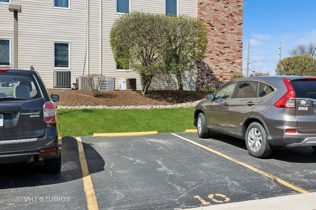 APT-205 - 1121-W Hinswood Dr, Condo with 2 bedrooms, 2 bathrooms and 1 parking in Darien IL | Image 20