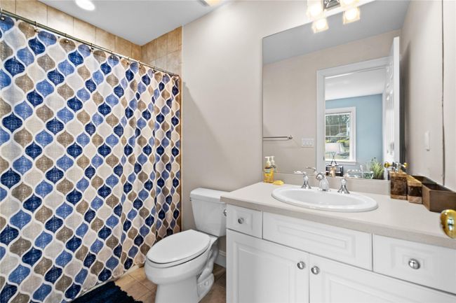 En Suite Bathroom | Image 22