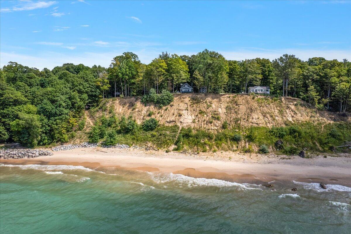 Residential in Casco Township 5