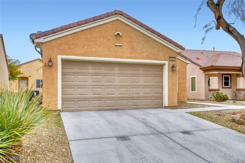 3332 Fire Eye Way, North Las Vegas, NV, 89084-2460 | Card Image