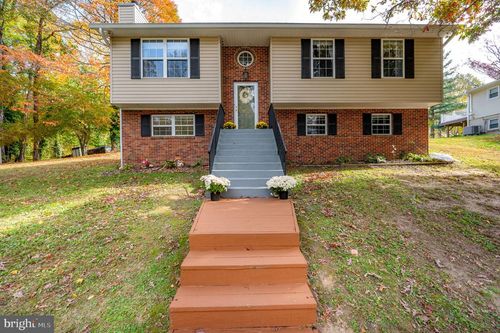 4790 Howard Pl, CHESAPEAKE BEACH, MD, 20732-3586 | Card Image