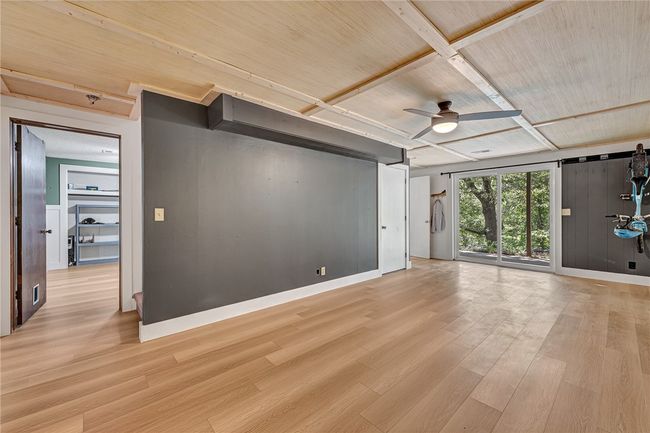 Basement Living Area | Image 19