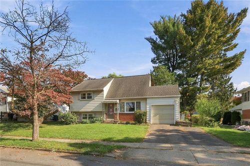 3044 Avon Road, Bethlehem City, PA, 18017 | Card Image