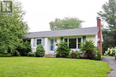 120 Southampton Dr, House other with 3 bedrooms, 2 bathrooms and null parking in Fredericton NB | Image 1