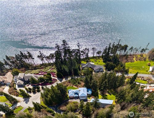 8651 Turners Bay Pl, Anacortes, WA, 98221-9349 | Card Image