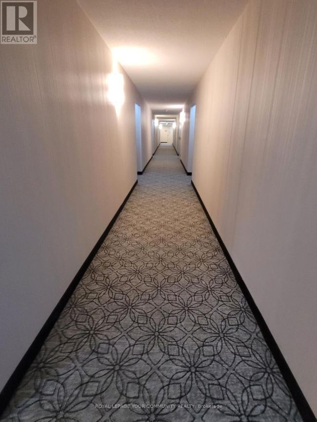617 - 309 E Major Mackenzie Drive E, Condo with 2 bedrooms, 2 bathrooms and 1 parking in Richmond Hill (Harding) ON | Image 7