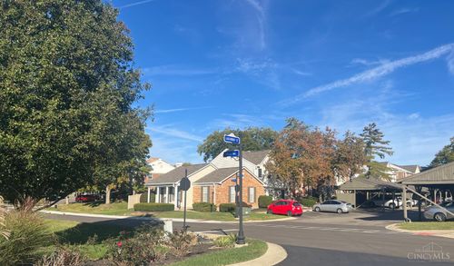 10816 Lakehurst Ct, Cincinnati, OH, 45242-3109 | Card Image