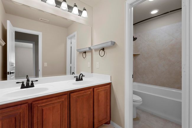 1305 Greenrock Ct, House other with 4 bedrooms, 3 bathrooms and null parking in Midlothian TX | Image 35