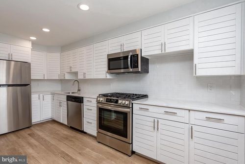 144 Alverstone Rd, CLIFTON HEIGHTS, PA, 19018-1310 | Card Image