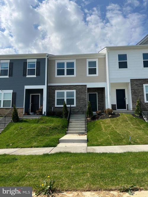 147 Tigney Dr, STEPHENS CITY, VA, 22655-3925 | Card Image