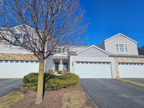 4012 Blackstone Dr, Aurora, IL, 60504-5392 | Card Image