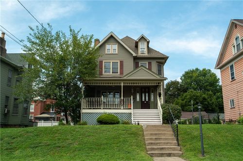 972 2nd St, Beaver, PA, 15009-2630 | Card Image